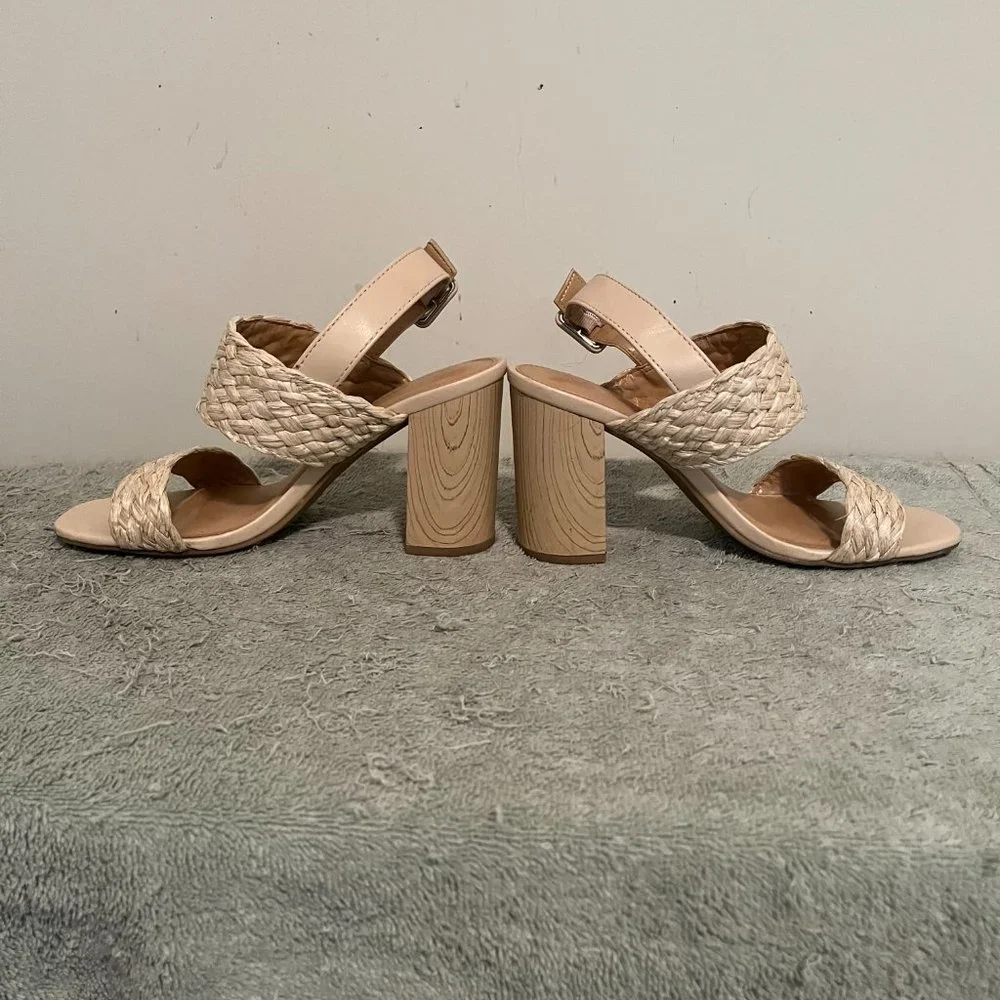 Sandals - Picture 3 of 5
